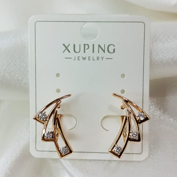 Производитель: Xuping jewelry; Вид изделия: Серьги; Вставки: Циркон; Замок: Английский; Вид металла: Медицинский сплав; Покрытие: Золото 585, 18кар