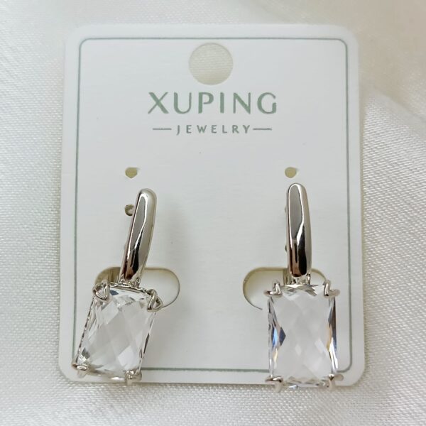 Производитель: Xuping jewelry; Вид изделия: Серьги; Вставки: Циркон; Замок: Английский; Вид металла: Медицинский сплав; Покрытие: Родирование