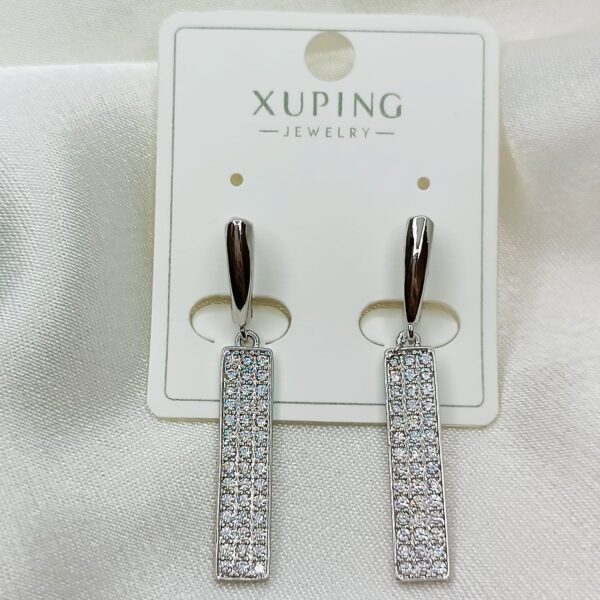 Производитель: Xuping jewelry; Вид изделия: Серьги; Вставки: Циркон; Замок: Английский; Вид металла: Медицинский сплав; Покрытие: Родирование