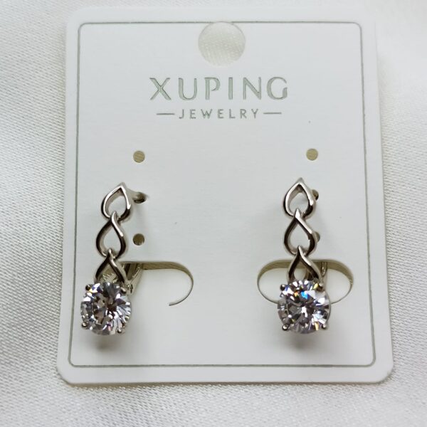 Производитель: Xuping jewelry; Вид изделия: Серьги; Вставки: Циркон; Замок: Английский; Вид металла: Медицинский сплав; Покрытие: Родирование