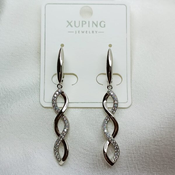 Производитель: Xuping jewelry; Вид изделия: Серьги; Вставки: Циркон; Замок: Английский; Вид металла: Медицинский сплав; Покрытие: Родирование