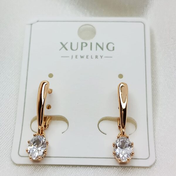 Производитель: Xuping jewelry; Вид изделия: Серьги; Вставки: Циркон; Замок: Английский; Вид металла: Медицинский сплав; Покрытие: Золото 585, 18кар