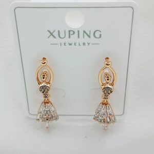 Производитель: Xuping jewelry; Вид изделия: Серьги; Вставки: Циркон; Замок: Гвоздик-Пусет; Вид металла: Медицинский сплав; Покрытие: Золото 585,18кар