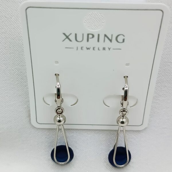 Производитель: Xuping jewelry; Вид изделия: Серьги; Вставки: Циркон синий; Замок: Кольцо-Конго; Вид металла: Медицинский сплав; Покрытие: Родирование